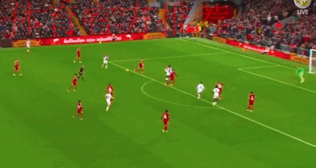 英超27岁飞翼神了：短短80天 3杀利物浦连进4球！滑跪庆祝